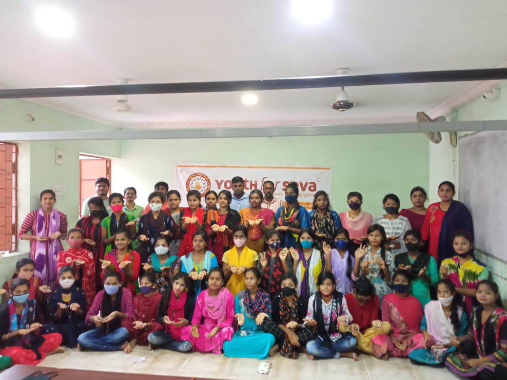 Rakhi Bandhan with Eco-Friendly Rakhis