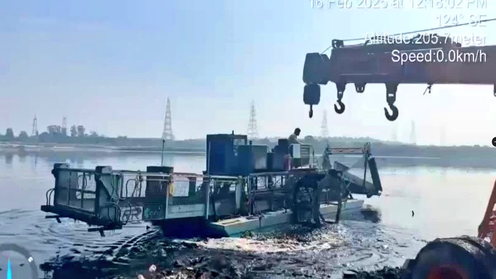 Yamuna River Cleaning Begins 